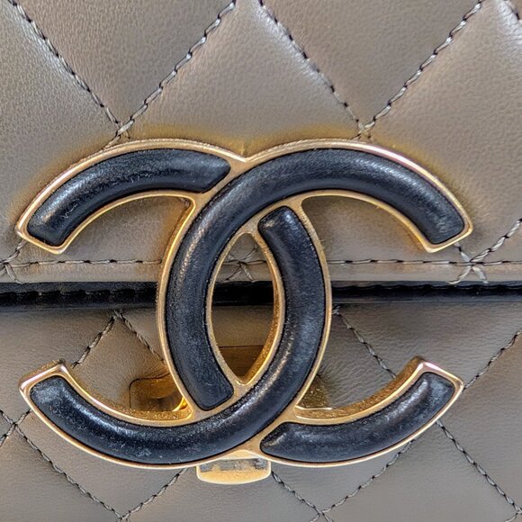Chanel Two Tone Gray Navy Large Double Flap Bag - Picture 7 of 16